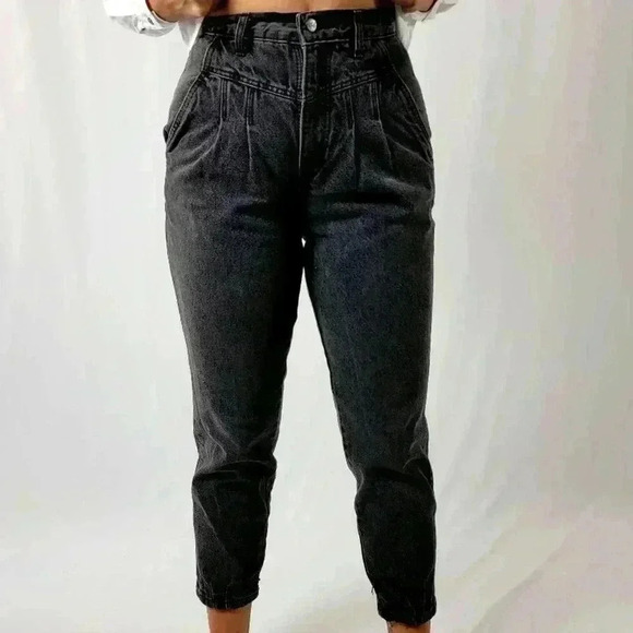 Vintage USA High Rise Mom Jeans By Chic - Picture 2 of 9